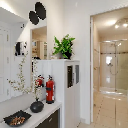 Apartman 2 Bedroom In Nerja